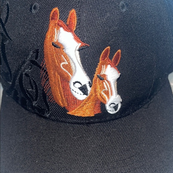 Vintage Horse Embroidered Baseball Cap w/Horse Design. Horse Shadow on right. - Picture 2 of 10